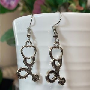 Stethoscope Dangling Earrings - Doctor, Nurse, etc